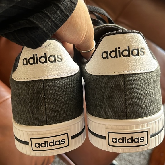 Adidas gray men’s New - Picture 4 of 5